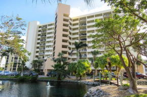 Harbour Pointe South 1014 by Kathy Nesbit Vacations, Fort Myers Beach